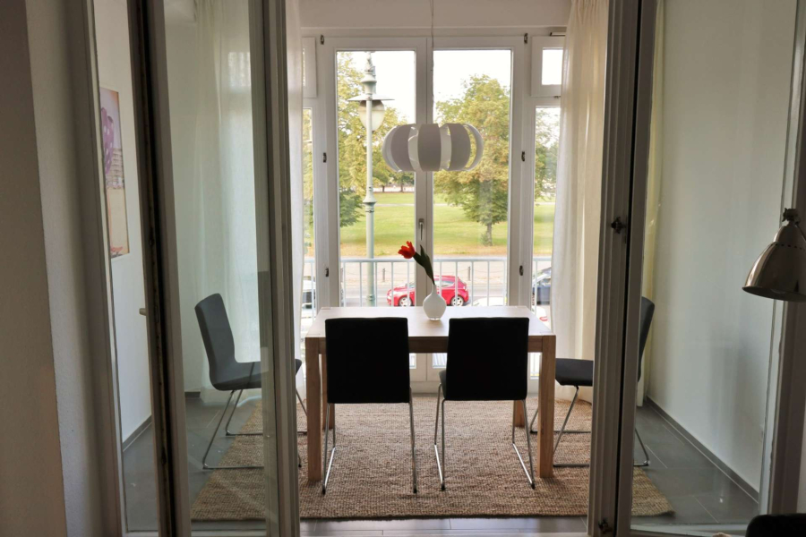 Stilvoll möblierte 3Zimmer-Wohnung mit Blick auf das Schloss Charlottenburg, 10587 Berlin, Charlottenburg