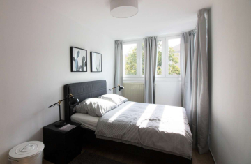 Schlafzimmer - Ansprechend möbliertes 2-Zimmer-Apartment – ruhig, aber mittendrin