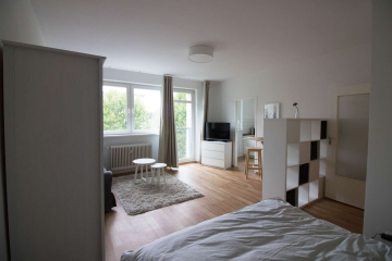 Wohnzimmer - Schönes möbliertes 1-Zimmer-Apartment im grünen Schöneberg