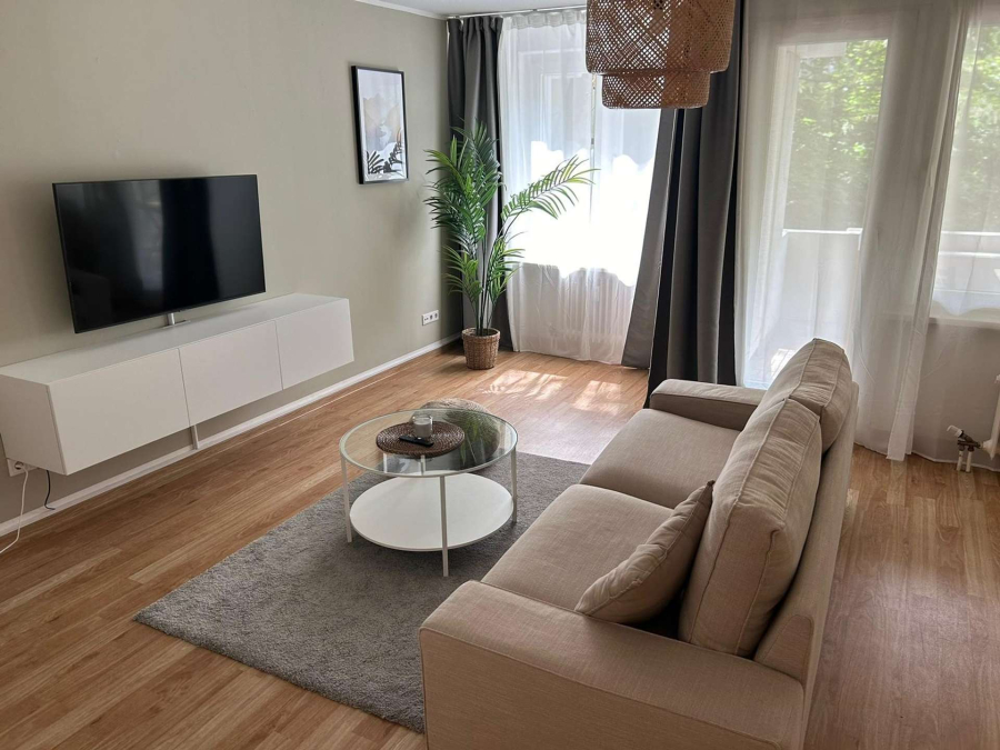 Möblierte 2 Zimmerwohnung DIREKT an der Spree!, 12047 Berlin, Neukölln