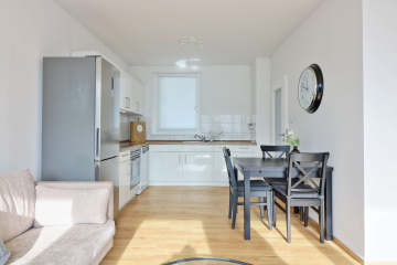 Küche - Modernes 2-Zimmer-Apartment über den Dächern Berlins