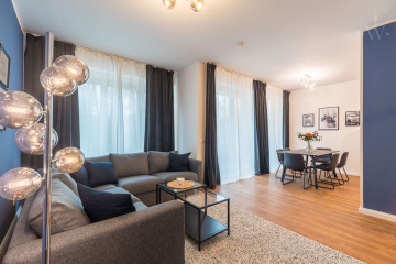 woonwoon-berlin-wohnen-auf-zei - Großzügiges 4-Zimmer-Apartment mit Terrasse im ruhigen Innenhof