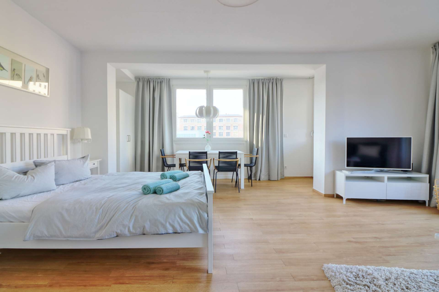 Toll geschnittene 1-Zimmer-Wohnung mit separater Küche, 10963 Berlin, Kreuzberg