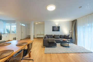 woonwoon-berlin-wohnen-auf-zei - 4-Zimmer mit großzügigem Wohnbereich