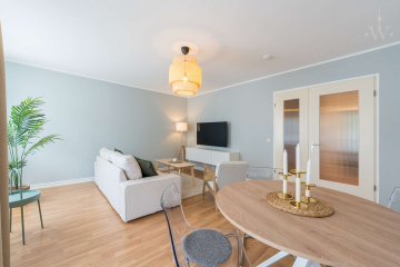 Wohnzimmer - Modern gestaltetes 3-Zimmer-Apartment in City-Lage Charlottenburg