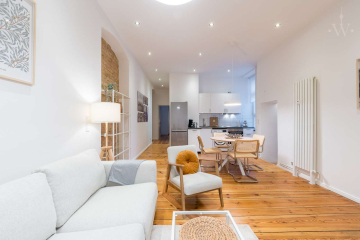 Wohnzimmer - Gemütliche 2.5-Zimmer-Wohnung in Prenzl‘ Berg