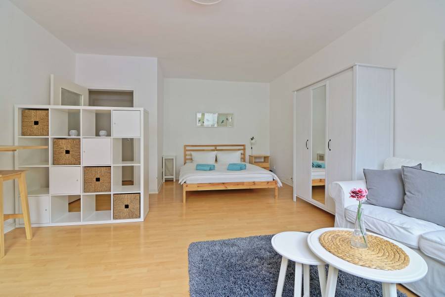Helles 1-Zimmer-Apartment in bester Berliner Lage, 10825 Berlin, Schöneberg