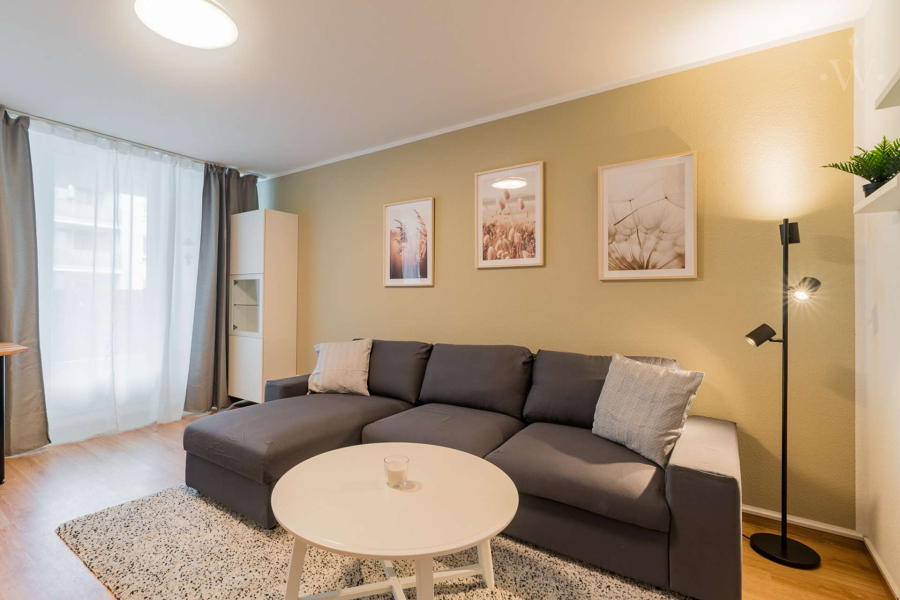 Charmante 2 Zimmerwohnung mit Balkon und Service in idyllischer Lage, 12279 Berlin, Marienfelde (Tempelhof)