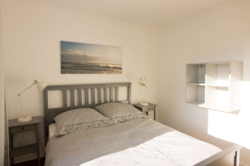 Schlafzimmer - Modern möblierte 3-Zimmer-Wohnung mit großem Balkon